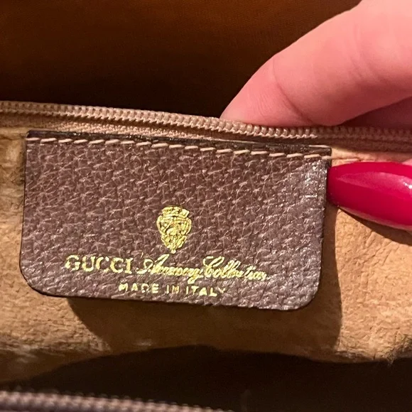 Vintage Gucci GG Small Duffle Bag - Picture 5 of 13